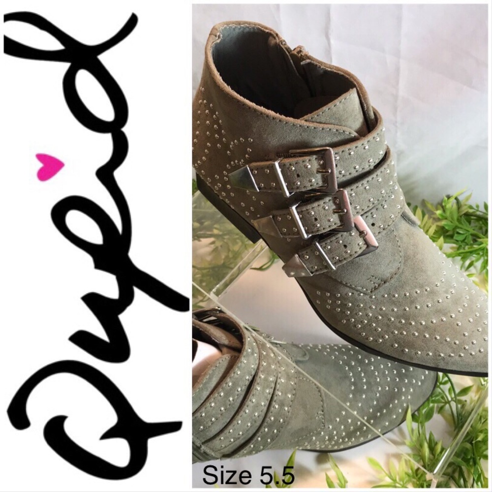 🍂Qupid Gray Buckle Booties - NWOT